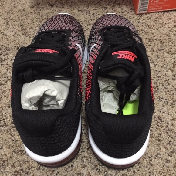 Womens Air Max Sequent 2 Platinum Knit  Shoes- NIB - Picture 5 of 7